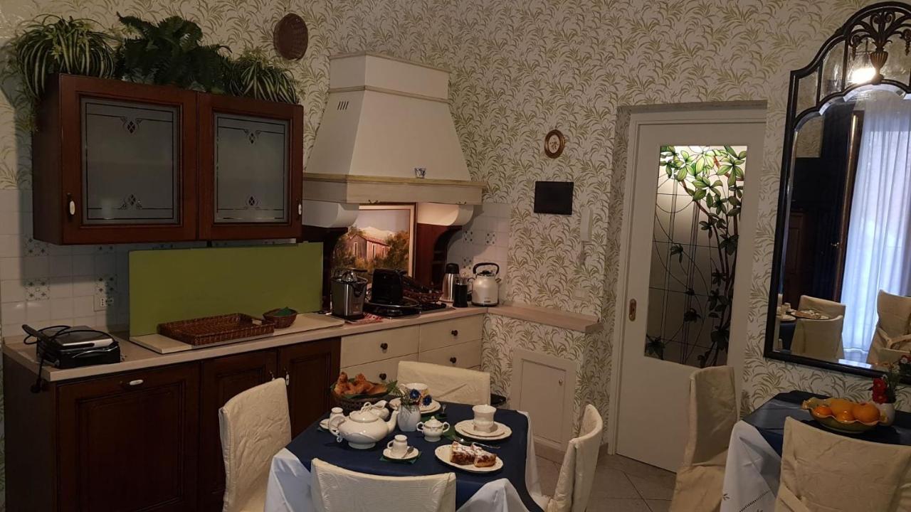 Santa Caterina Da Siena B&B CTA Eksteriør billede